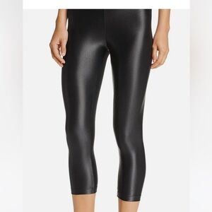 Koral Black High-Shine Cropped Leggings